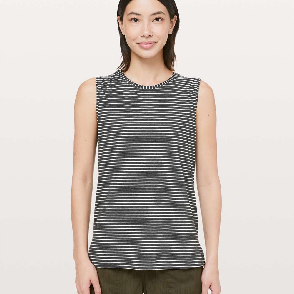 Lululemon Love Sleeveless Tank Blue Cream Striped Muscle Tee Tank Top